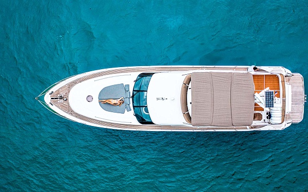 Аренда моторной яхты Princess 65 Oceana на Пхукете